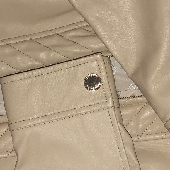 Tory Burch Daphne Jacket Beige Lambskin - Picture 2 of 7